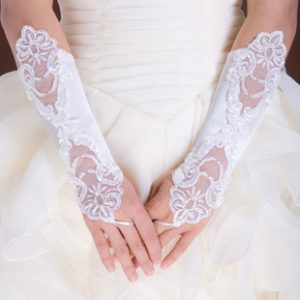 Femini White Wedding Lace Glove